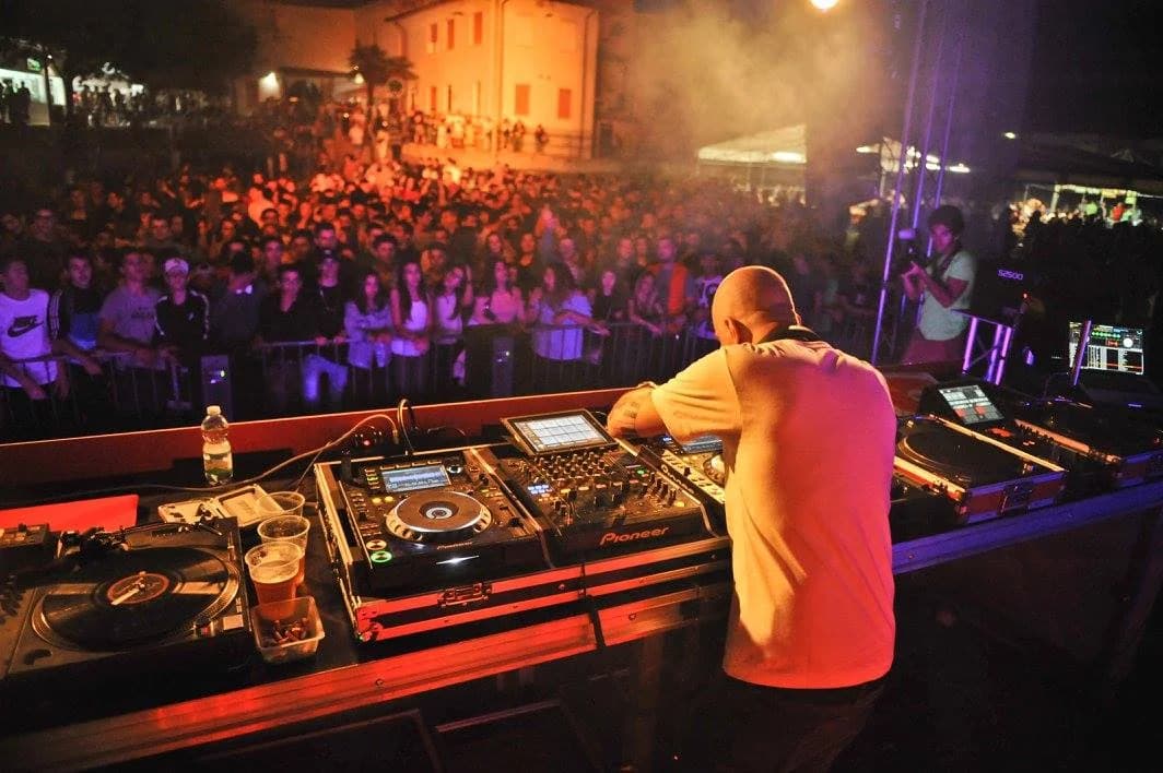 Don Joe — foto 3